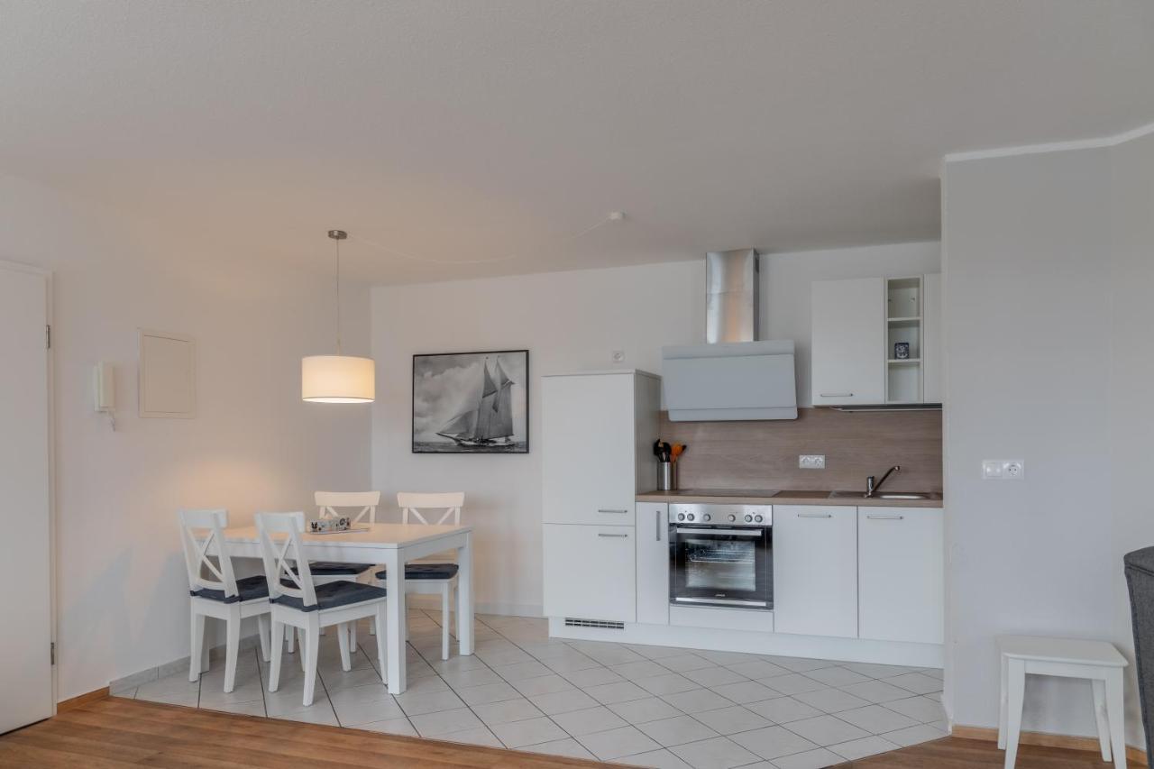Ferienwohnung Mit Schwimmbadnutzung In Sellin - Haus Strandeck Fewo 14 Goehren  Εξωτερικό φωτογραφία